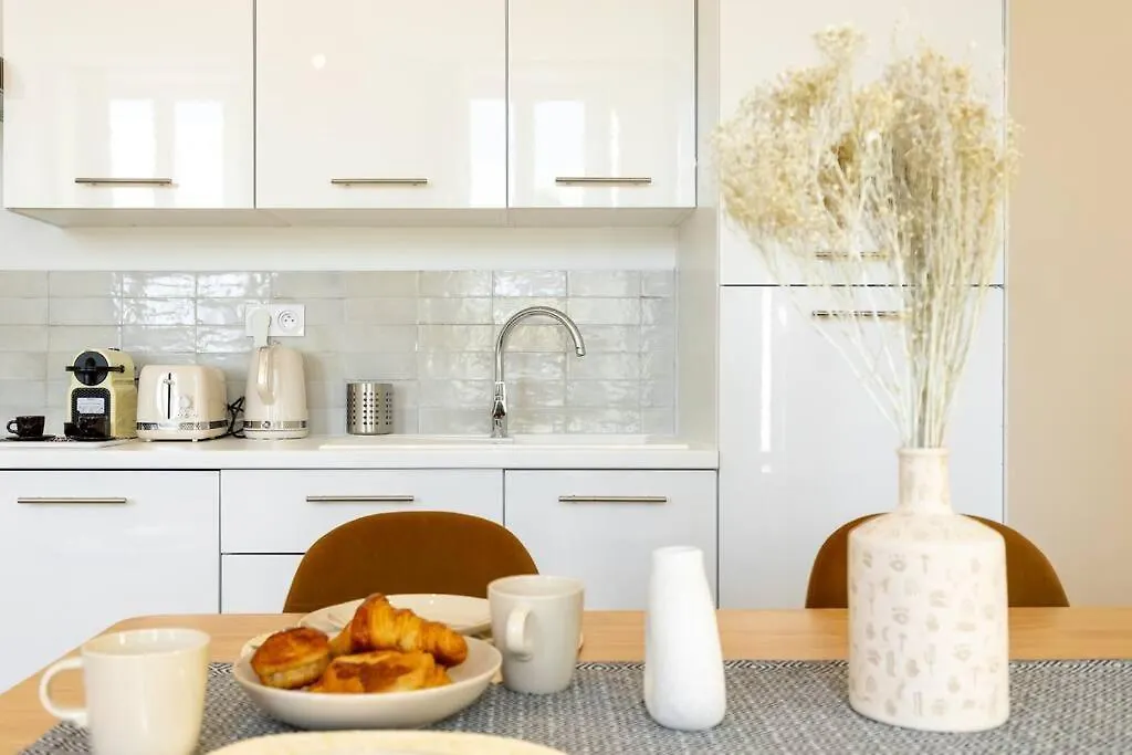 Super T2 Proche Du Cours Julien Apartment Marseille France